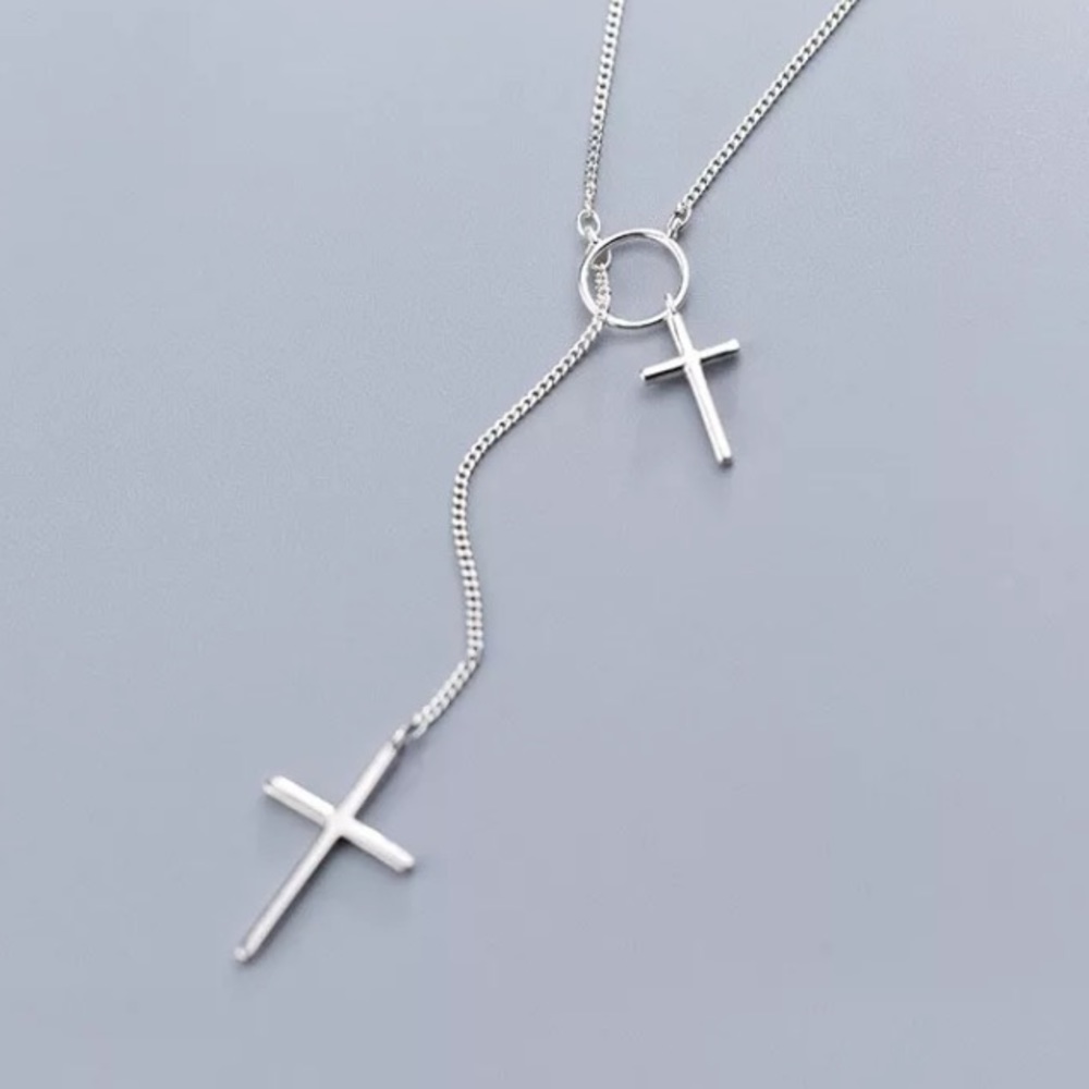 🤍Insta minimalist sterling silver cross necklace - Picture 4 of 4
